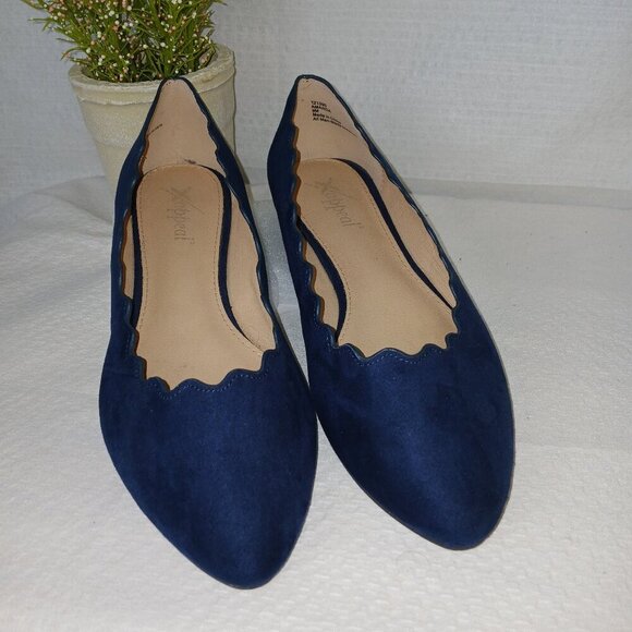 XAPPEAL AMANDA BLUE SUEDE BALLET FLATS, SCALLOPED UPPER EDGE, SIZE 9M - Picture 1 of 10